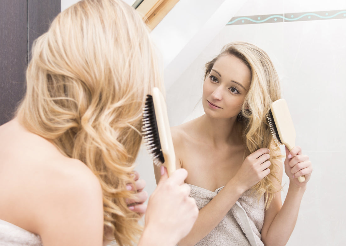 How to Brush Curly Hair the Right Way